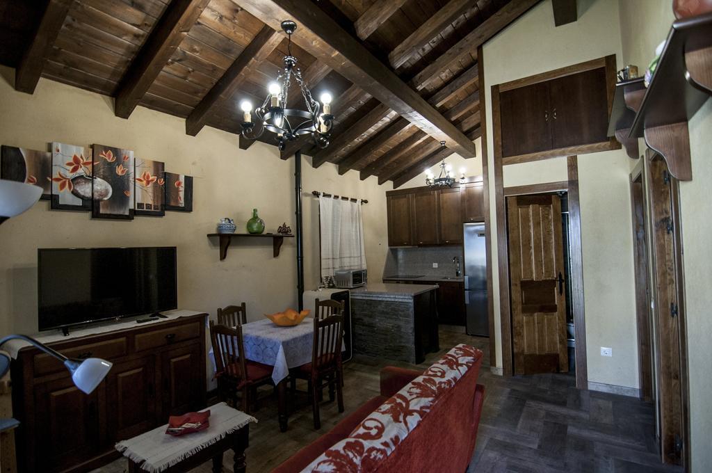El Puente  Casa Rural "La Noria" מראה חיצוני תמונה